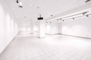 Na prenájom obchodné priestory v nákupnom stredisku Shop.Centre. — foto 9