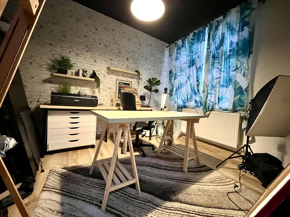 Meštiansky rodinný dom s garážou a pivnicou- v centre, Komárno — foto 12