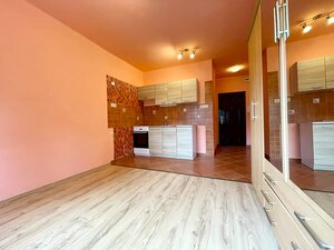 Kompletne prerobená garsónka /20m2/, Komárno — foto 1