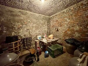 Rodinný dom s bazénom a vínnou pivnicou, Komárno — foto 12