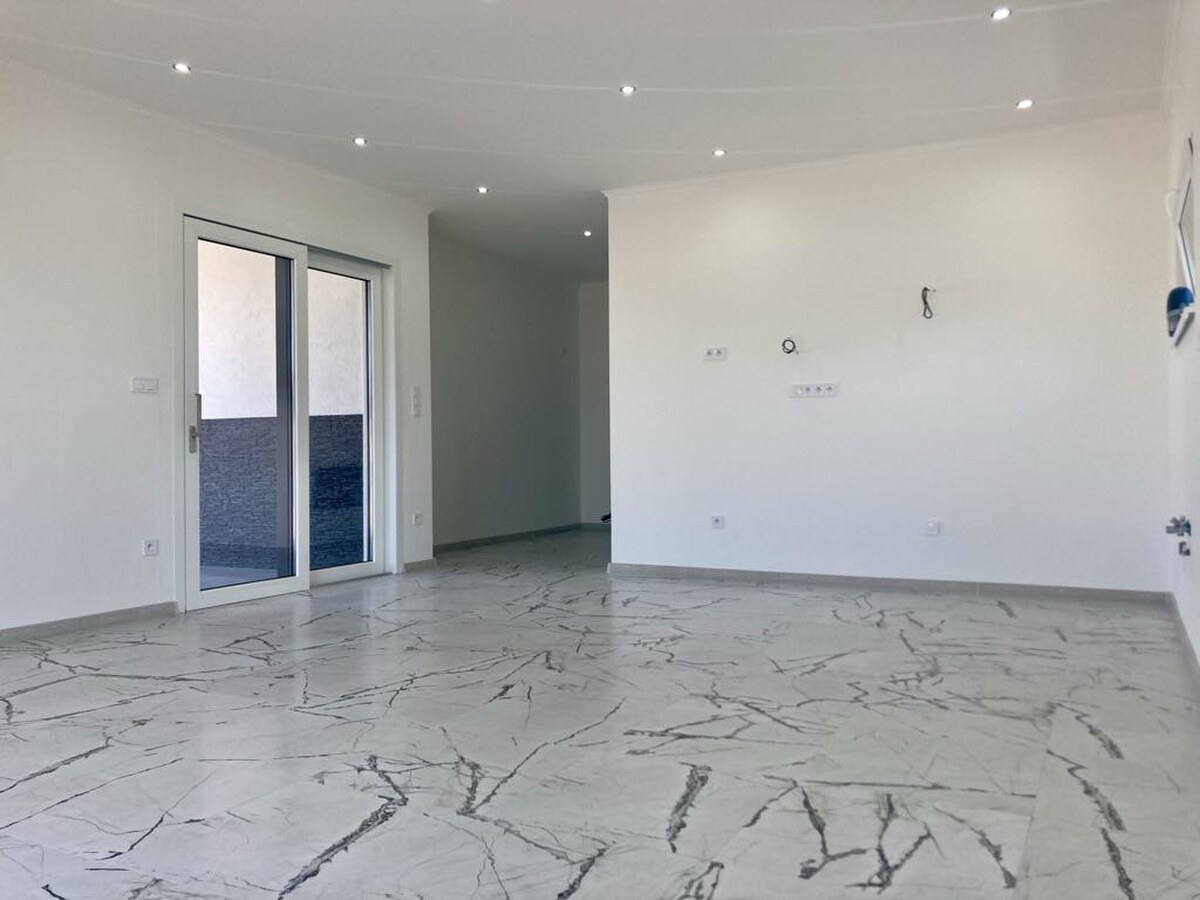 5-izbová novostavba rodinného domu, Kolárovo — foto 8