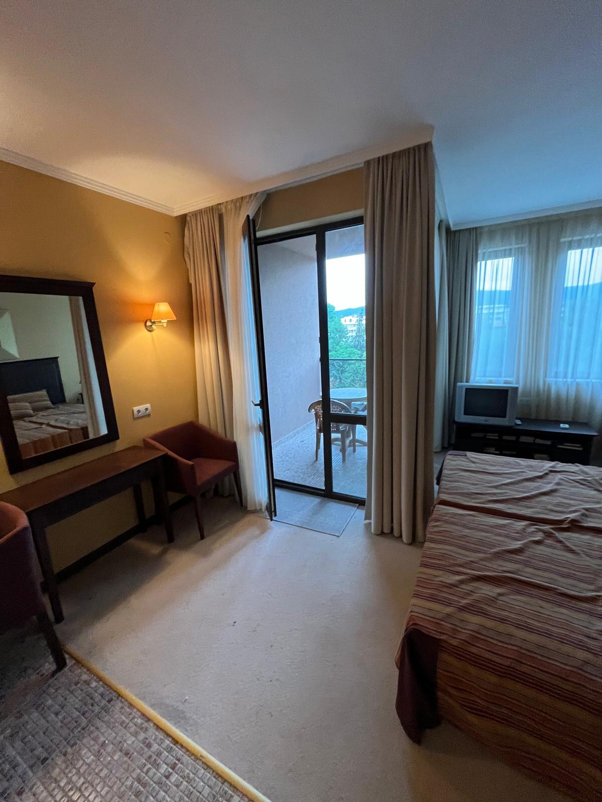 Predaj, 1 izbový investičný apartmán,55 m2 + balkón, Burgas, Bulharsko — foto 10