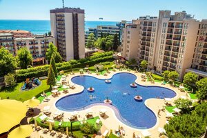Predaj, 1 izbový investičný apartmán,55 m2 + balkón, Burgas, Bulharsko — foto 1