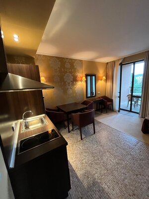 Predaj, 1 izbový investičný apartmán,55 m2 + balkón, Burgas, Bulharsko — foto 7