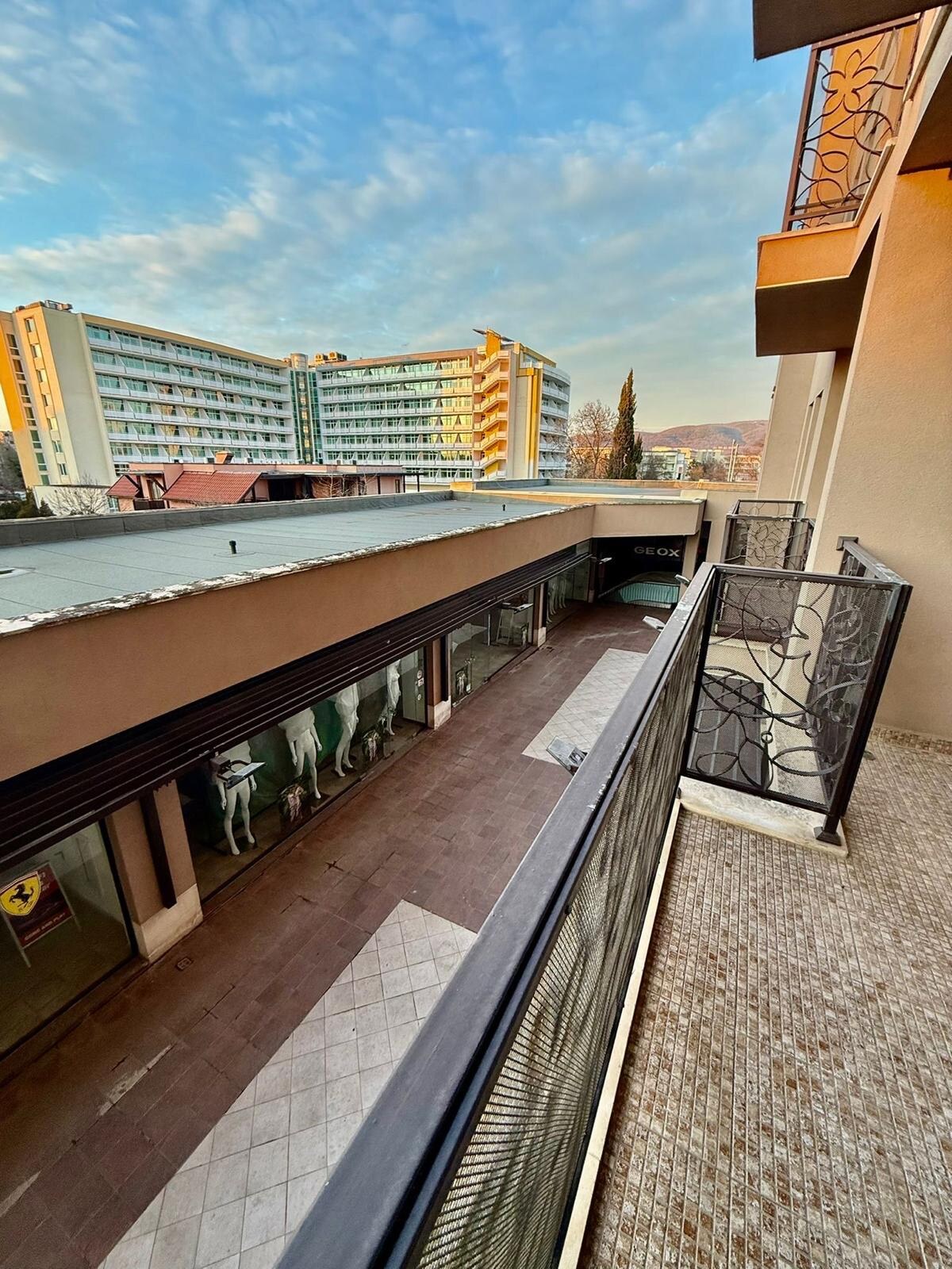 NA SPLÁTKY !! 2 i apartmán 75 m2 + balkón, Slnečné pobrežie BULHARSKO — foto 10