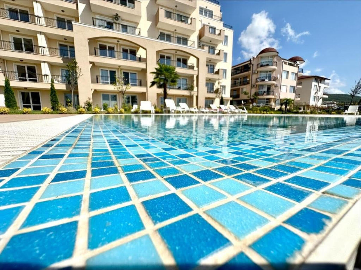 Predaj, 2 i apartmán 61 m2 s balkónom, letovisko Sveti Vlas BULHARSKO — foto 3