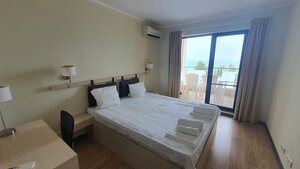 Predaj, 2 i apartmán 61 m2 s balkónom, letovisko Byala BULHARSKO — foto 9