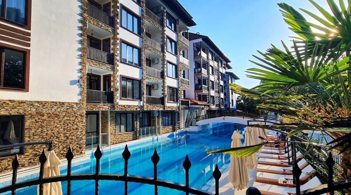 Predaj, 2 i apartmán 50 m2 s balkónom, letovisko Prímorsko BULHARSKO