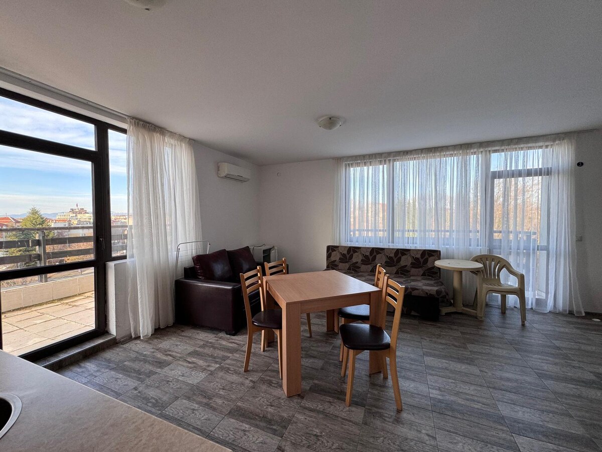 Predaj, apartmán s možnosťou prestavby na mezonet Nesebar, BULHARSKO — foto 4