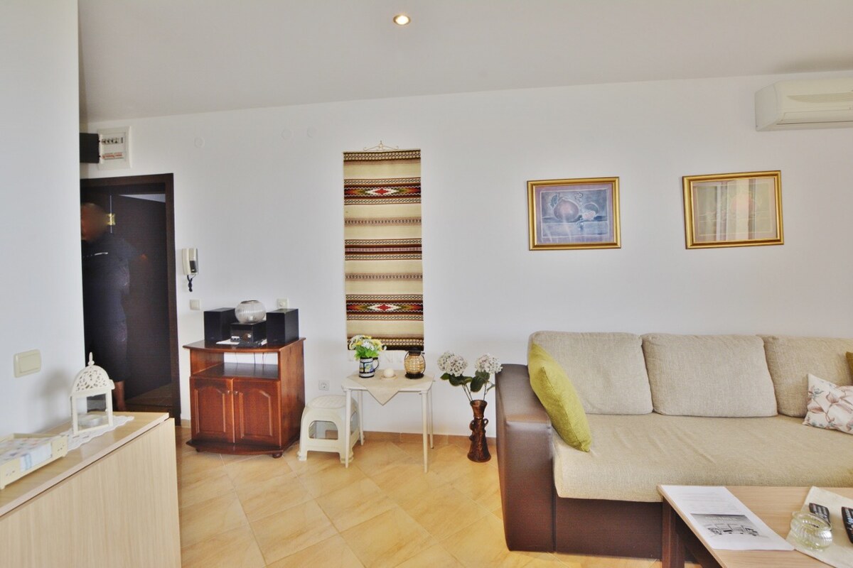Predaj, 3 i apartmán 139 m2 s výhľadom v letovisku Byala BULHARSKO — foto 11