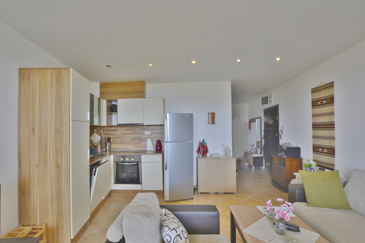 Predaj, 3 i apartmán 139 m2 s výhľadom v letovisku Byala BULHARSKO — foto 6