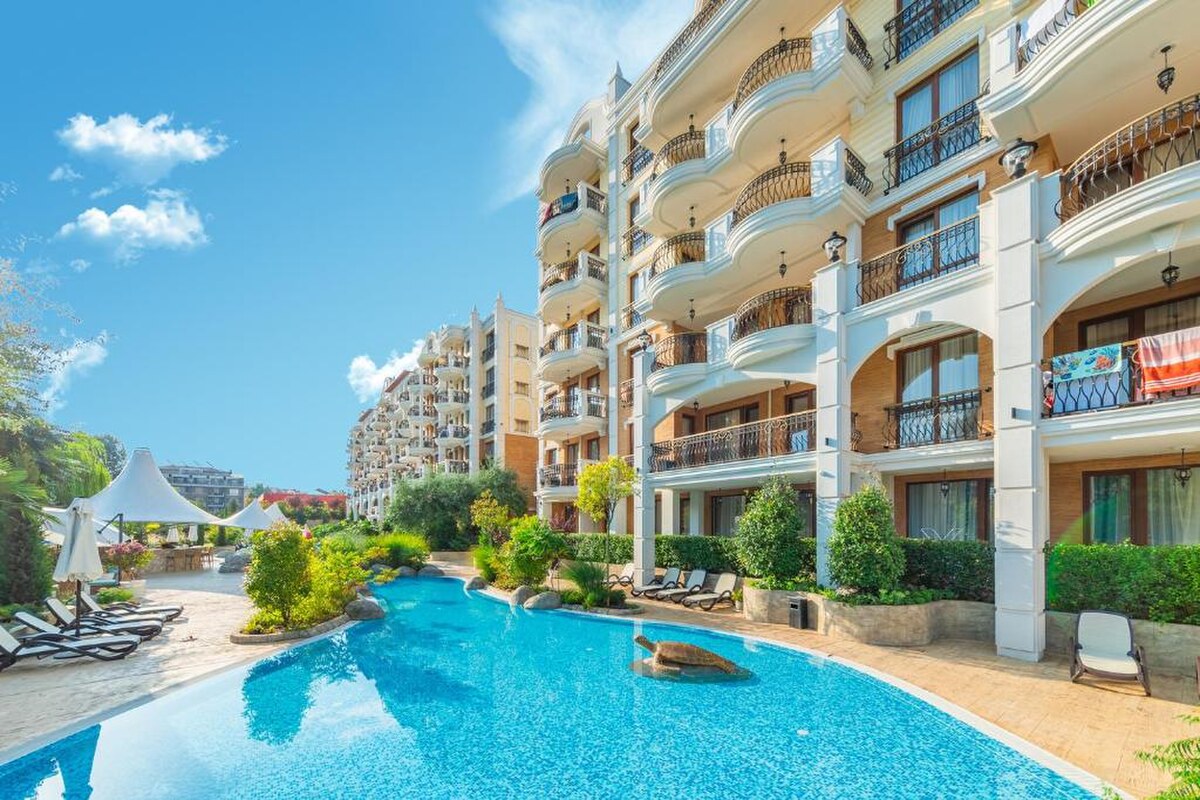 Predaj, 3 i apartmán 78 m², 2 terasy, Harmony Suites 12, BULHARSKO — foto 2