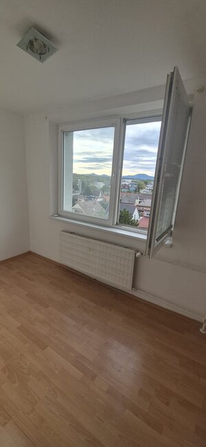 Predaj, 3 i byt, 2 balkóny, potenciál na modernizáciu, sídlisko JUH MA — foto 18