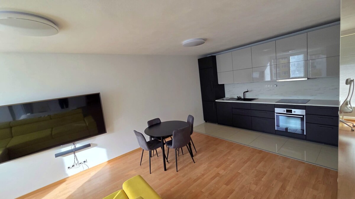 Prenájom, 2 i byt  67,5 m2, balkón, parkovanie, Devínska Nová Ves, BA — foto 10