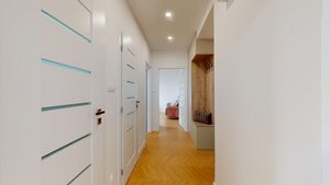 BA/NIVY-Prenájom komplet prerobeného 3 izbového bytu pri OC Centrál — foto 9