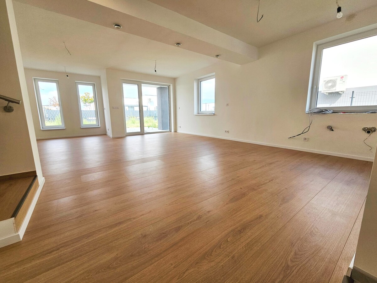 SKOLAUDOVANÝ 4 izbový RD, ÚP 128 m2 S TEP. ČERPADLOM, POZEMOK 405 m2 — foto 16