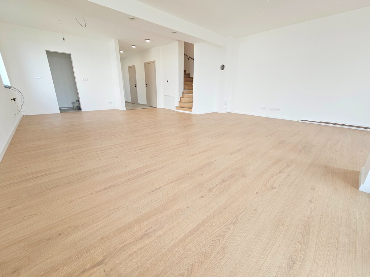 SKOLAUDOVANÝ 4 izbový RD, ÚP 128 m2 S TEP. ČERPADLOM, POZEMOK 405 m2 — foto 17