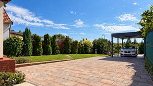 BERNOLÁKOVO - Hlavná ulica - UP cca 210 m² a pozemkom 957 m², garáž — foto 4