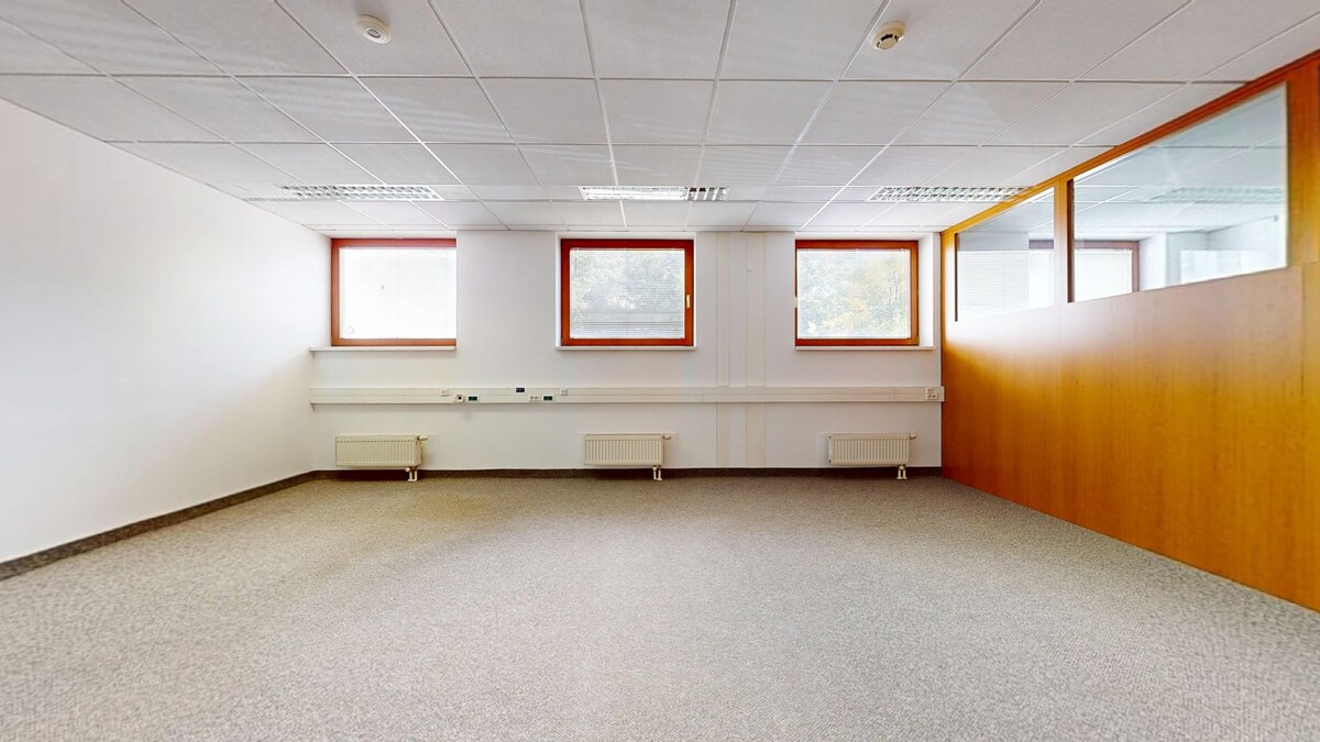 Kancelársky priestor 122,19 m² – Kukuričná, Bratislava — foto 4