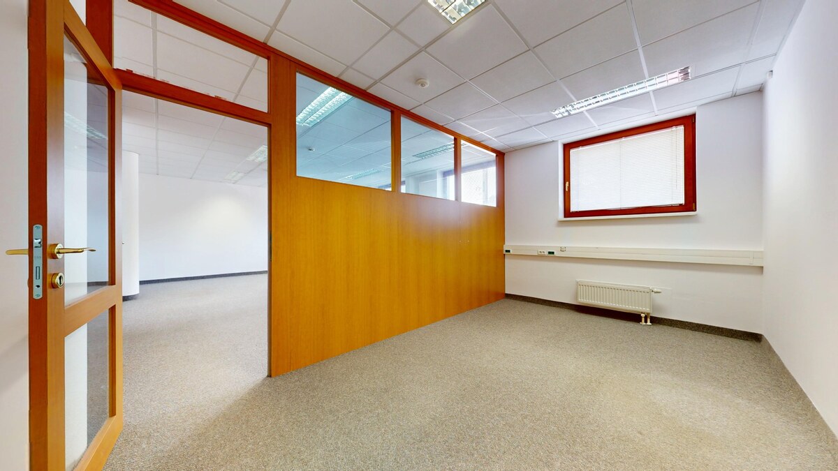 Kancelársky priestor 122,19 m² – Kukuričná, Bratislava — foto 6