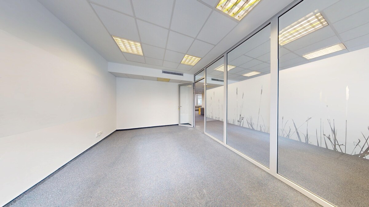 Samostatné kancelárske priestory 228,38 m2 -  BA II. Miletičova — foto 4