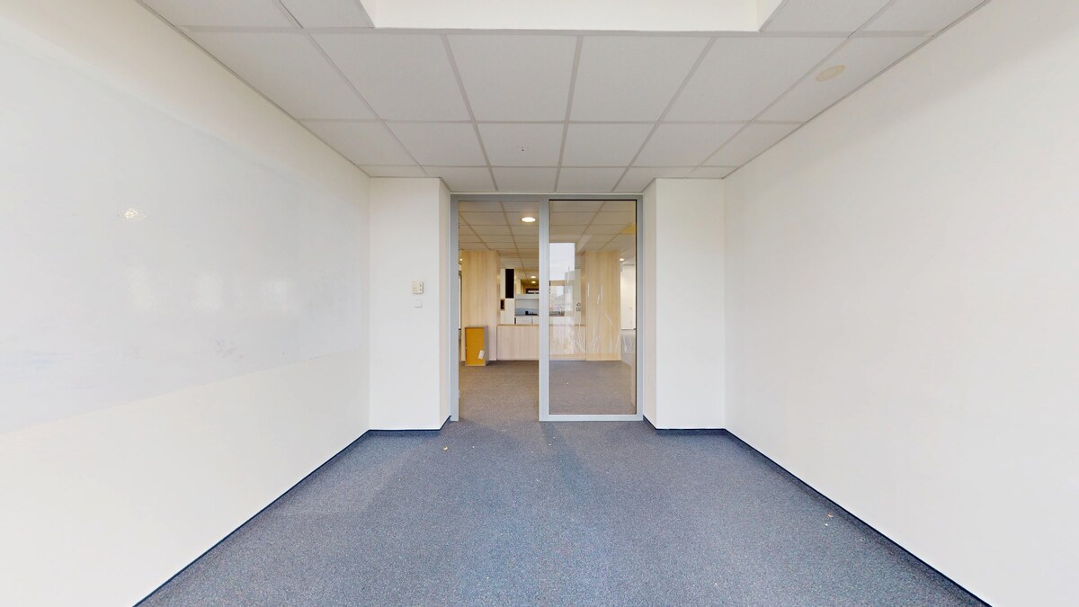 Samostatné kancelárske priestory 228,38 m2 -  BA II. Miletičova — foto 6
