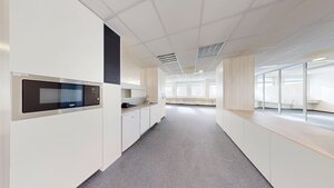 Samostatné kancelárske priestory 228,38 m2 -  BA II. Miletičova — foto 11