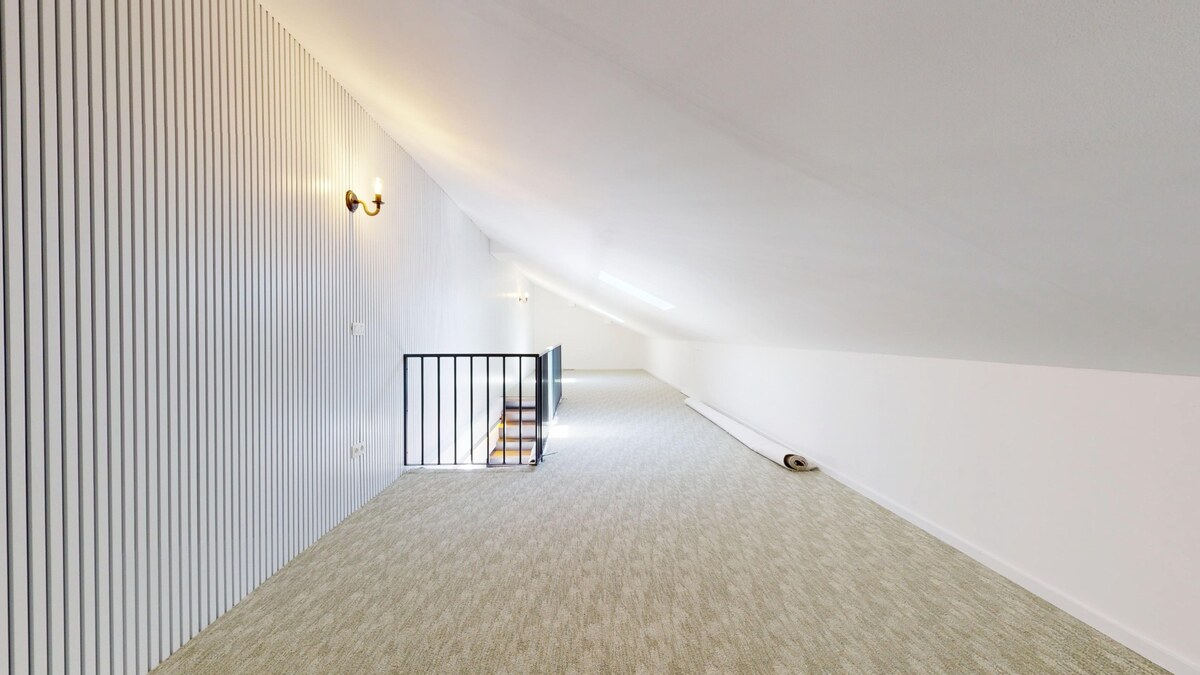 NOVOSTAVBA RODINNÉHO DOMU + OBYTNÉ PODKROVIE- úžitková plocha 136 m2 — foto 17