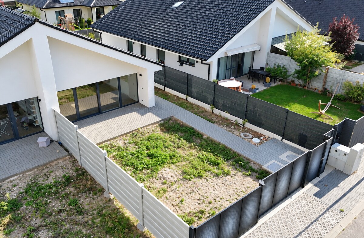 NOVOSTAVBA RODINNÉHO DOMU + OBYTNÉ PODKROVIE- úžitková plocha 136 m2 — foto 2