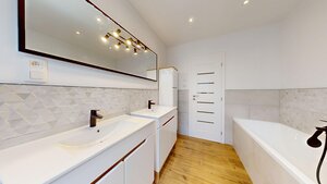 NOVOSTAVBA RODINNÉHO DOMU + OBYTNÉ PODKROVIE- úžitková plocha 136 m2 — foto 7
