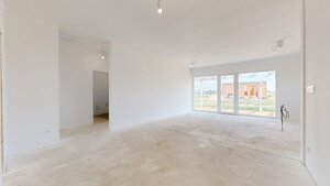 NOVY SVET - SKOLAUDOVANÝ rodinný dom s terasou a parkovaním — foto 10