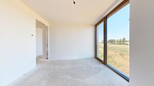 KRÁĽOVÁ PRI SENCI – SKOLAUDOVANÁ novostavba 4-izbového RD, záhrada 167 — foto 15