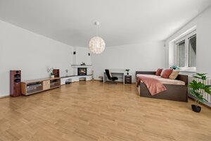 4-IZBOVÝ BYT S TERASOU V EXKLUZÍVNEJ VILE | KARLOVA VES — foto 5