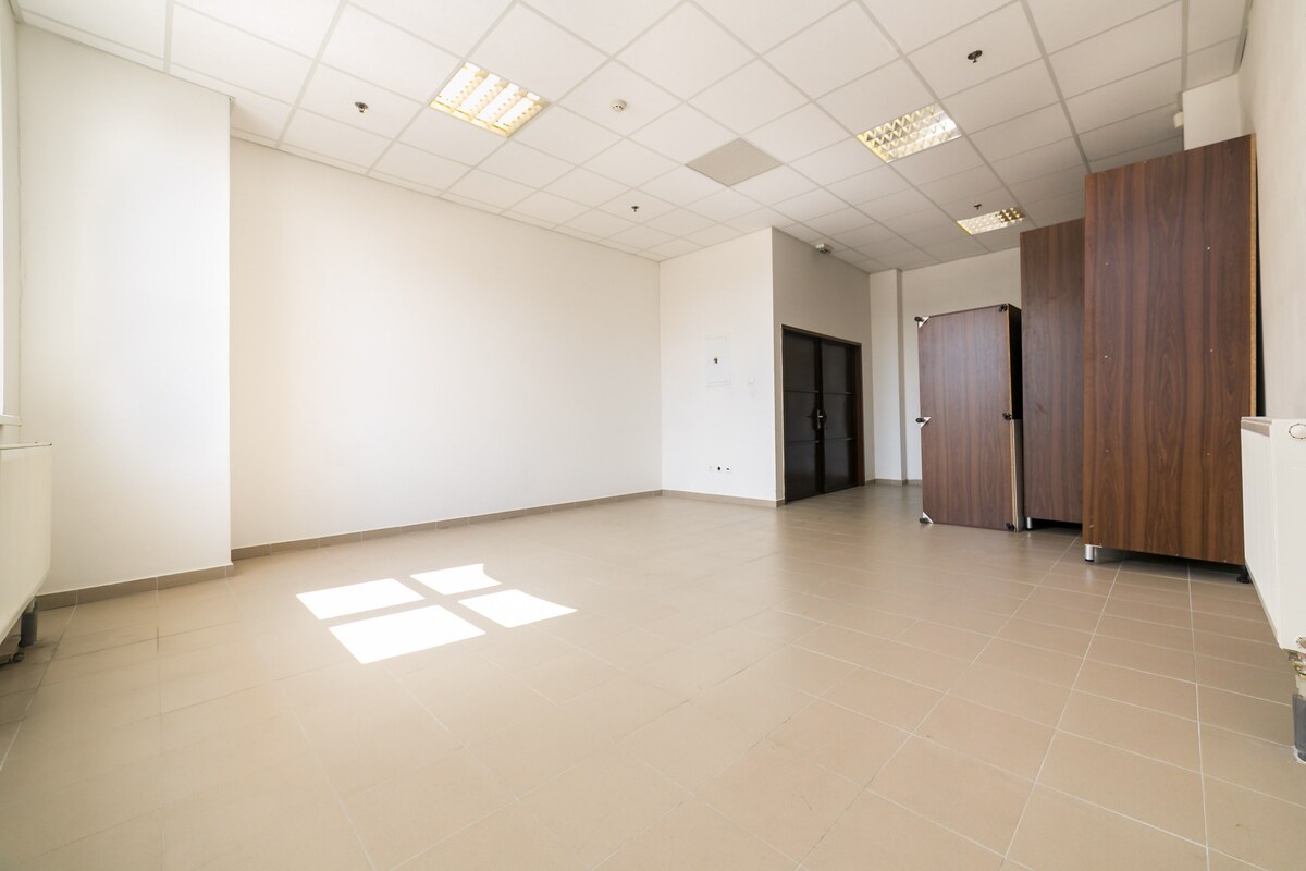 GA/CENTRUM - Veľký obchodný priestor o výmere 337m2 s parkovaním — foto 15