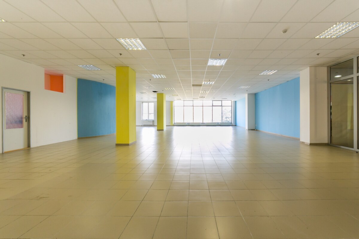 GA/CENTRUM - Veľký obchodný priestor o výmere 337m2 s parkovaním — foto 4
