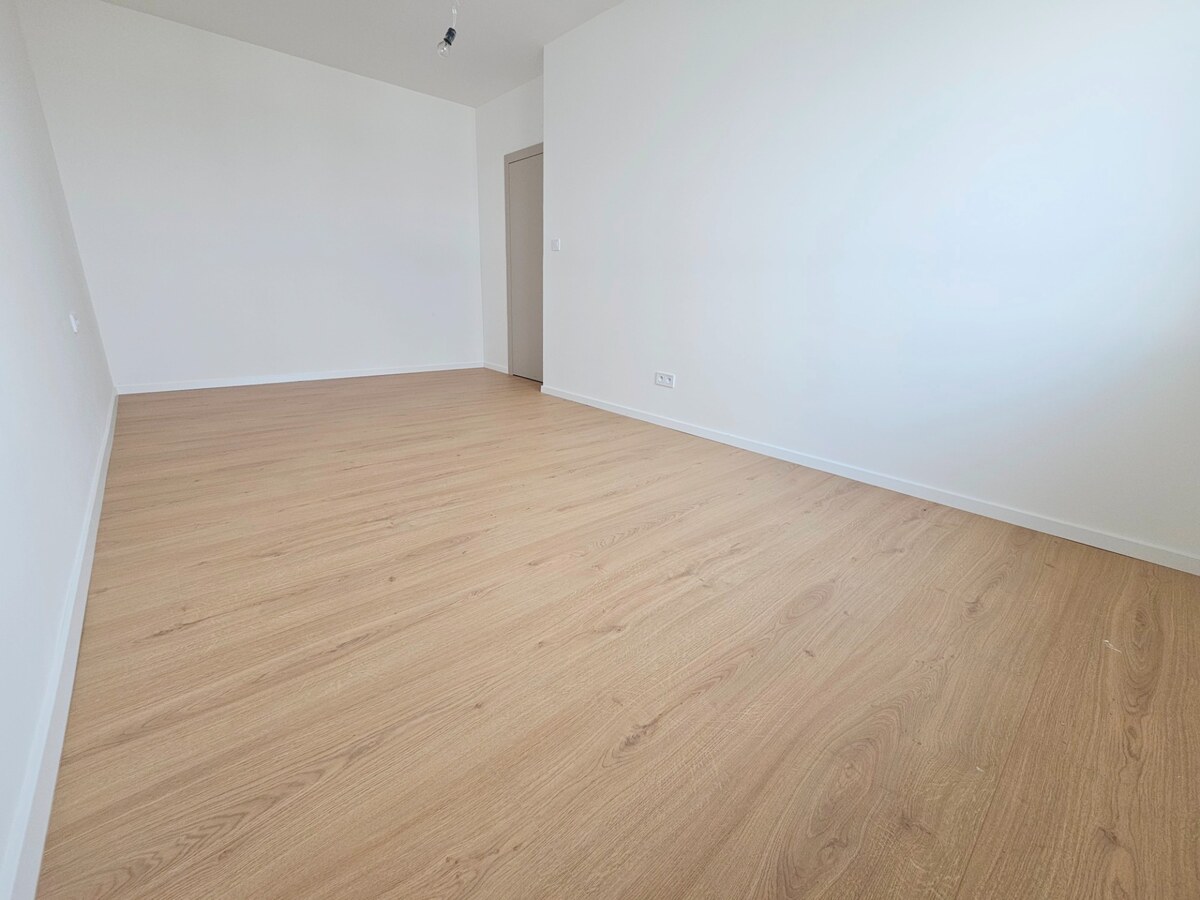 SKOLAUDOVANÝ 4 izbový RD, ÚP 128 m2 S TEP. ČERPADLOM, POZEMOK 405 m2 — foto 19