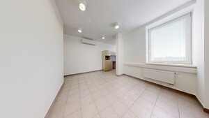 Veľký samostatný kancelársky priestor,  BA I. Staré Mesto — foto 7