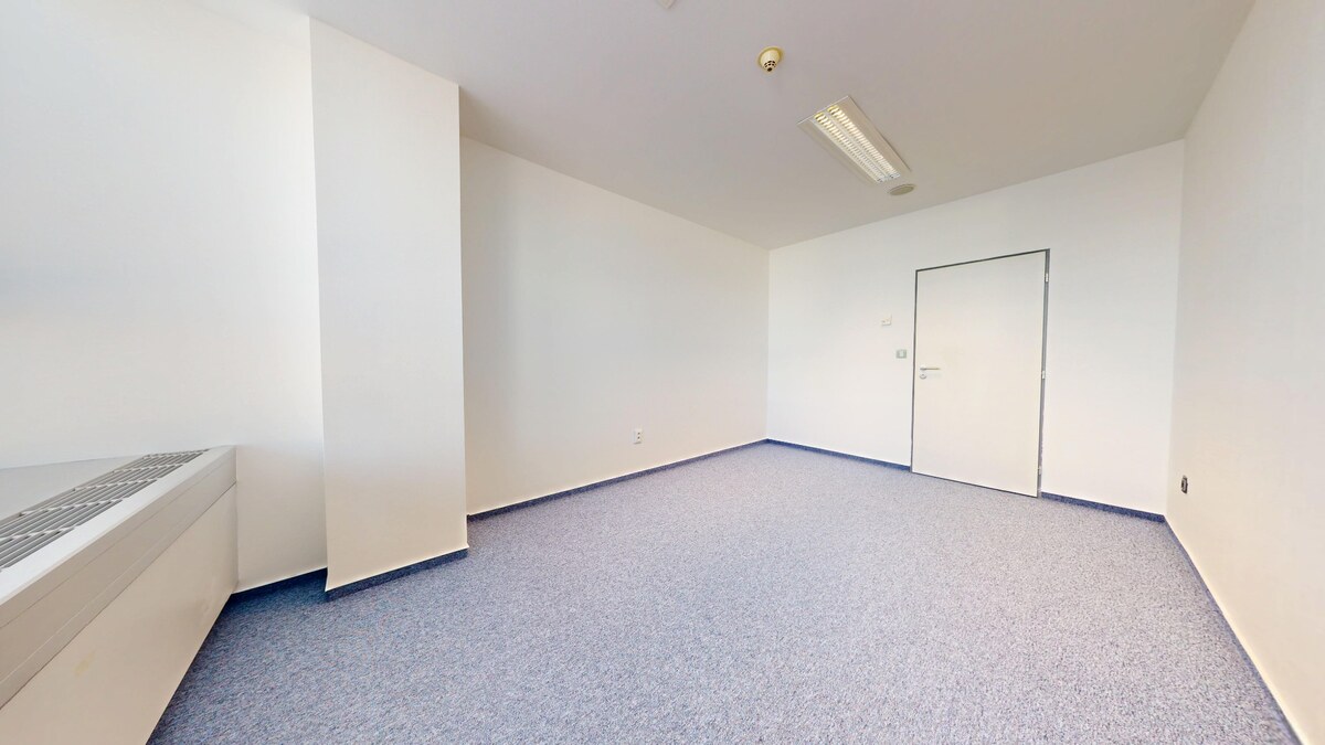 Moderná kancelária 20,17 m2 -  WESTEND TOWER, Dúbravská cesta BA IV. — foto 5