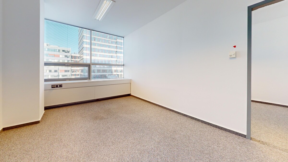 Krásna moderná 3 kancelária -93,25m2 WESTEND TOWER, Dúbravská cesta BA — foto 10