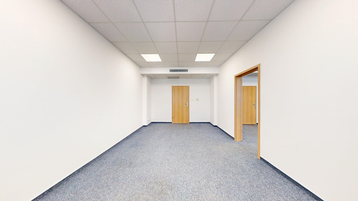 Kancelárske celky od 19,83 m2 až po  do 479 m2, BA II. Miletičova — foto 3