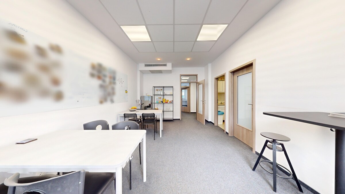 Samostatné kancelárske priestory 95,6 m2 -  BA II. Miletičova — foto 13