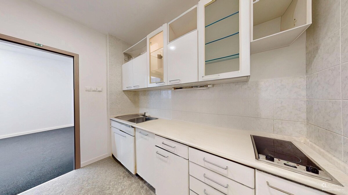 Samostatné kancelárske priestory 95,6 m2 -  BA II. Miletičova — foto 2