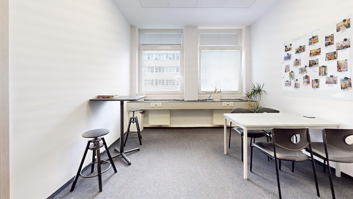Samostatné kancelárske priestory 95,6 m2 -  BA II. Miletičova — foto 24