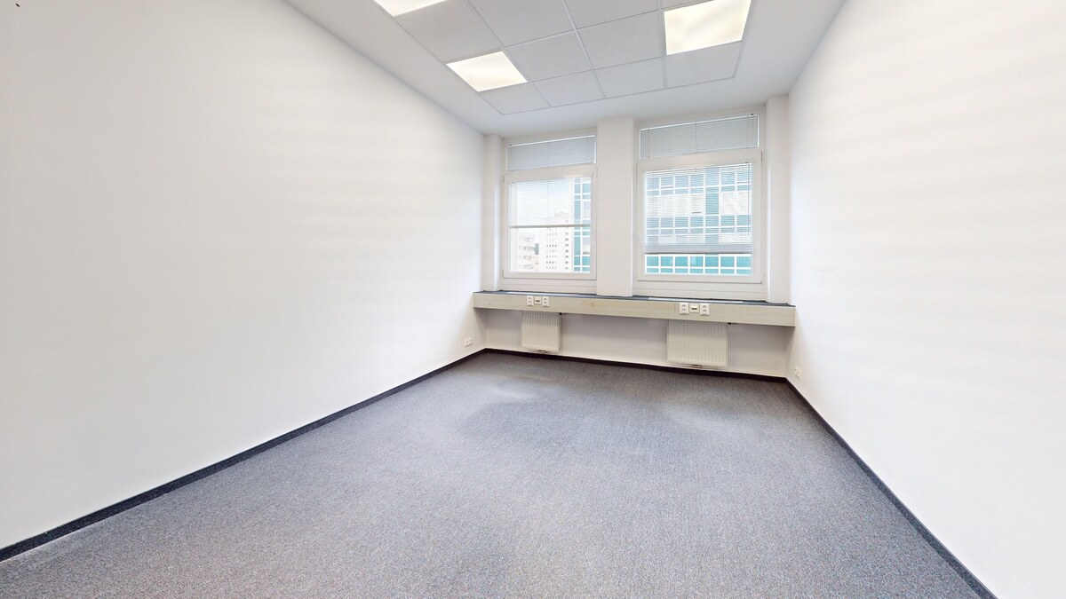 Samostatné kancelárske priestory 95,6 m2 -  BA II. Miletičova — foto 27