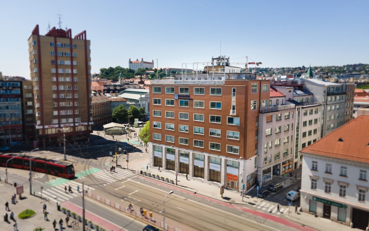 Výborná adresa na kanceláriu, od 20m2, Nám. SNP, BA I. - Staré mesto — foto 2