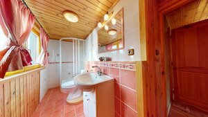 Výnimočný prenájom hausbótu na Jaroveckom ramene – bývanie na vode — foto 17