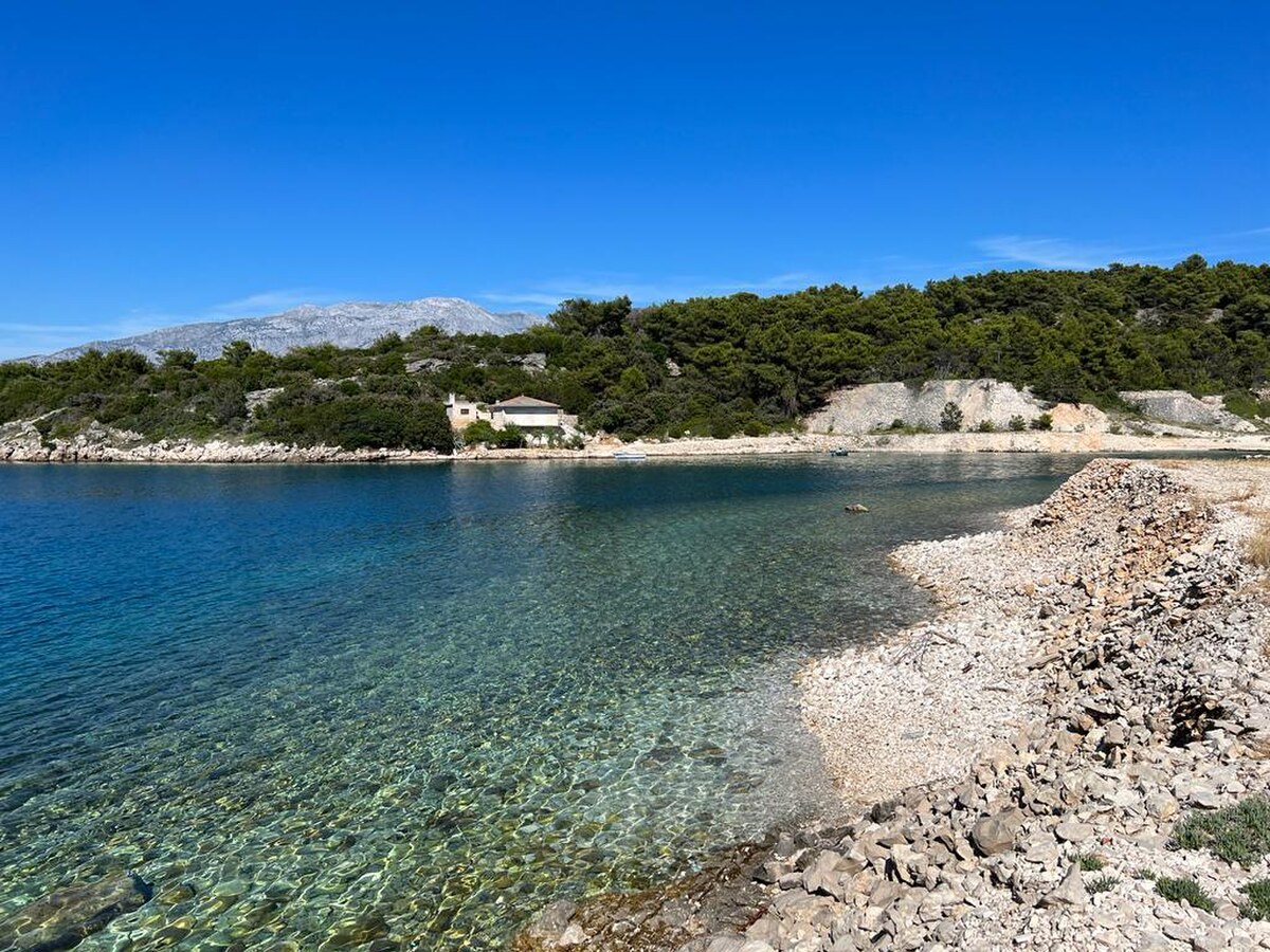CHORVATSKO/BRAČ - Stavebný pozemok 150m od krásnej pláže — foto 13