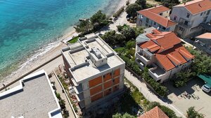 HR/PAG/MANDRE- Predaj luxusných apartmánov s terasami priamo na pláži — foto 7