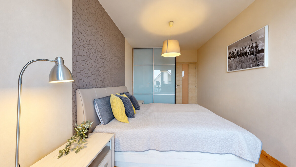 VEĽKORYSÝ 3-izb. byt (97m²) s balkónom, 2 pivnicami a 2x garáž. státím — foto 14