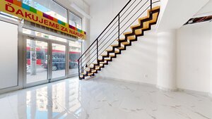 Veľký svetlý obchodný príestor , BA I. Staré Mesto Luxor, Štúrová — foto 4